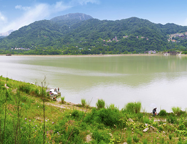 岷江紫坪铺水利枢纽工程